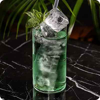 Longdrinkgläser mit abgerundeter Form